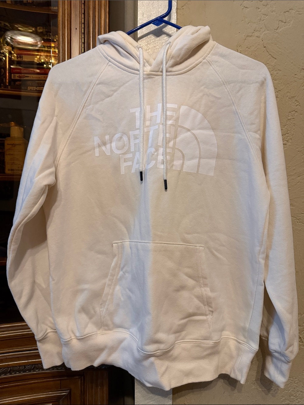 The North Face women’s White Crewneck Logo Hoodie